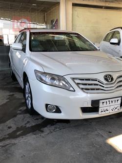 تۆیۆتا کامری